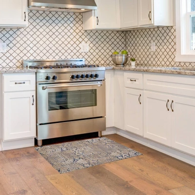 Selkirk Washable Outdoor Rug Navy/Sand - Linon - Image 6